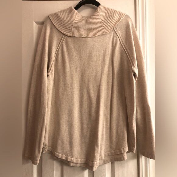 Cowl tunic neck long sleeve sweater - Picture 4 of 5